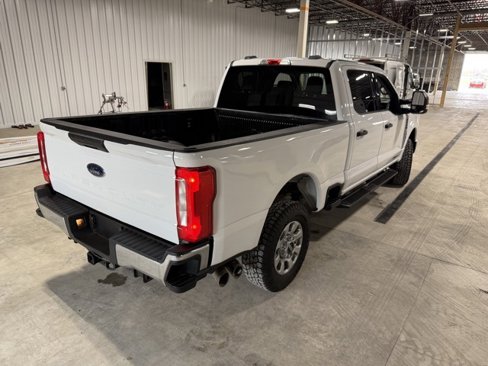 Used 2024 Ford F250 XLT image 37