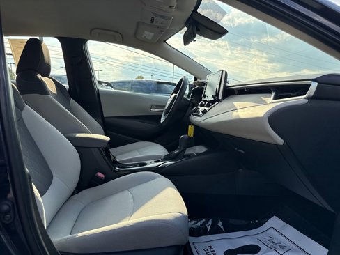 Used 2020 Toyota Corolla LE image 34