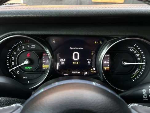 Used 2023 Jeep Wrangler Unlimited Sahara image 20