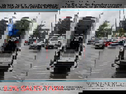 Used 2023 Ford Transit 250 148 High Roof image 11