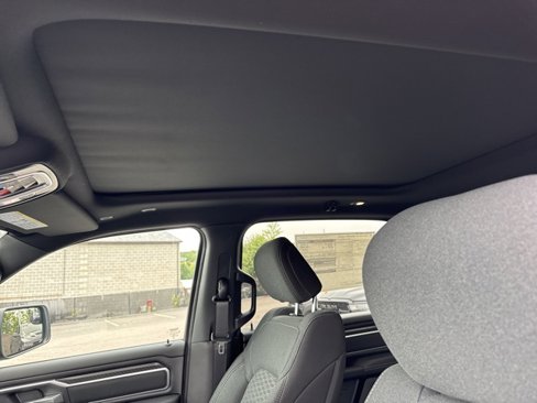 New 2026 RAM 1500 4x4 Crew Cab image 13