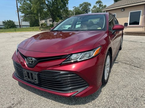 Used 2019 Toyota Camry LE image 7