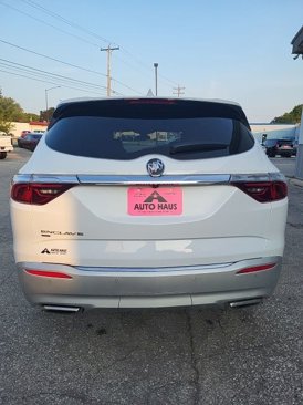 Used 2023 Buick Enclave Essence image 24