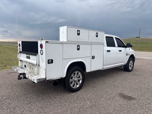 Used 2017 RAM 3500 Tradesman w/ Chrome Appearance Group image 5