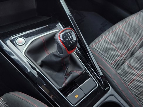 Used 2023 Volkswagen GTI SE image 20