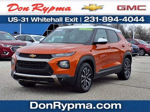 Used 2023 Chevrolet TrailBlazer ACTIV w/ Sun and Liftgate Package image 1