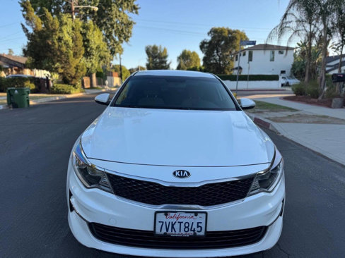 Used 2016 Kia Optima LX image 2