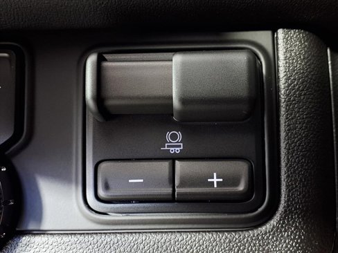 New 2026 GMC Yukon Elevation w/ Elevation Premium Package image 15