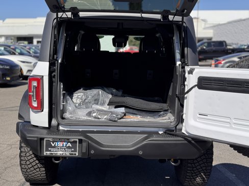 Used 2024 Ford Bronco Badlands w/ Sasquatch Package image 10