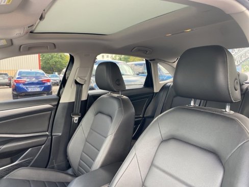 Used 2021 Volkswagen Jetta SE image 11