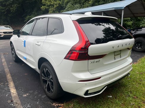 New 2026 Volvo XC60 B5 Core w/ Climate Package image 3
