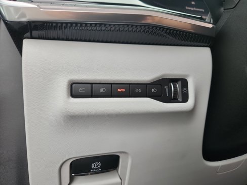 New 2025 Jeep Wagoneer Limited w/ Comfort Package image 31