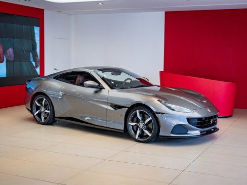 Used 2022 Ferrari Portofino M image 31