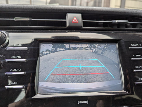 Used 2020 Toyota Camry SE image 17