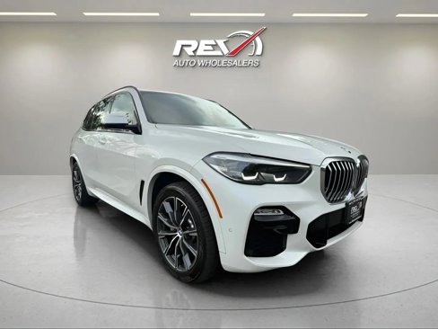 Used 2021 BMW X5 xDrive40i w/ M Sport Package image 7
