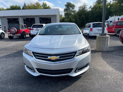 Used 2019 Chevrolet Impala LT image 2