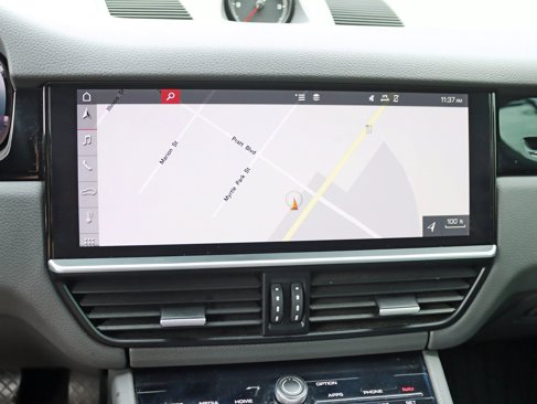 Used 2019 Porsche Cayenne image 19