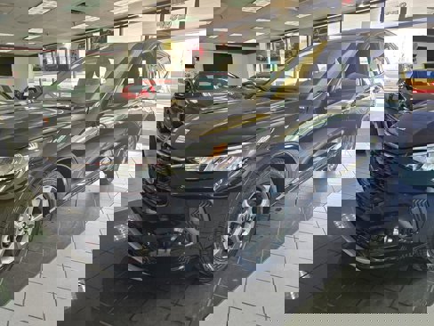 Used 2023 Ford Escape ST-Line image 1