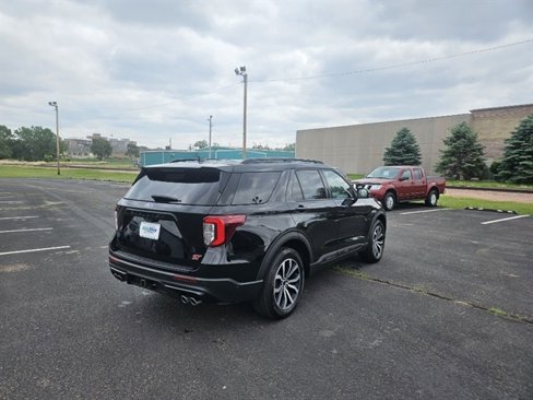 Used 2020 Ford Explorer ST image 5