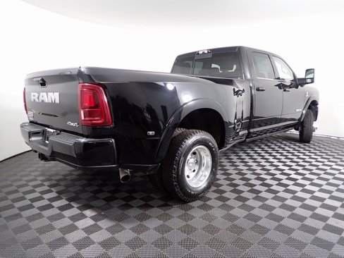 New 2026 RAM 3500 Limited image 21