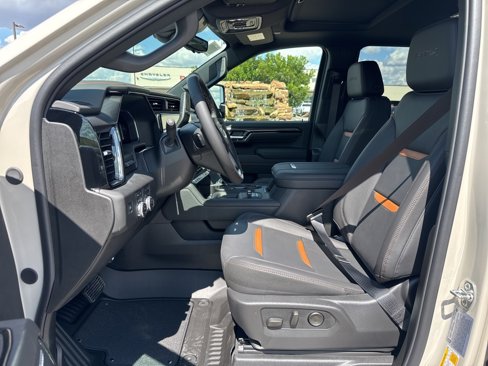 New 2026 GMC Sierra 2500 AT4 w/ AT4 Premium Plus Package image 11