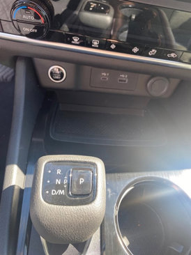 Used 2023 Nissan Rogue SV image 15