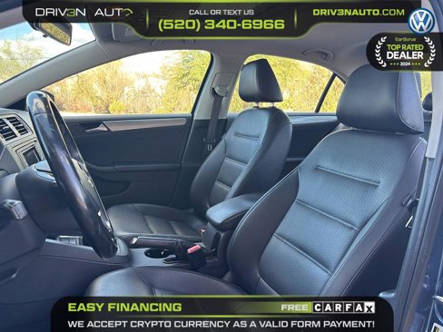 Used 2017 Volkswagen Jetta SE image 10