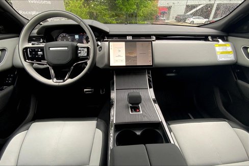 New 2026 Land Rover Range Rover Velar Dynamic SE image 5