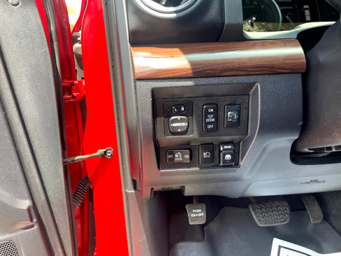Used 2018 Toyota Tundra SR5 image 13