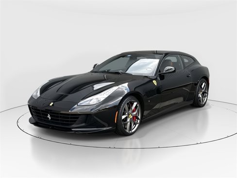 Used 2018 Ferrari GTC4Lusso T image 1