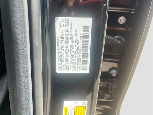 Used 2025 Honda Pilot TrailSport image 33