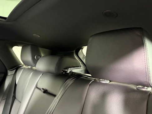 New 2026 Land Rover Range Rover Velar Dynamic SE image 27