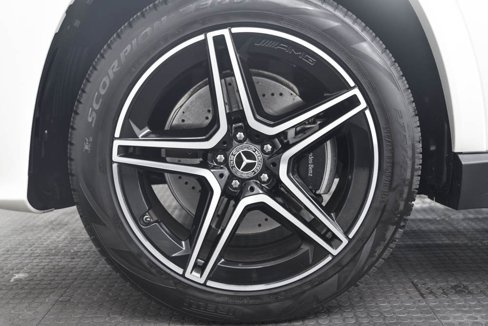 Used 2024 Mercedes-Benz GLS 450 4MATIC image 8