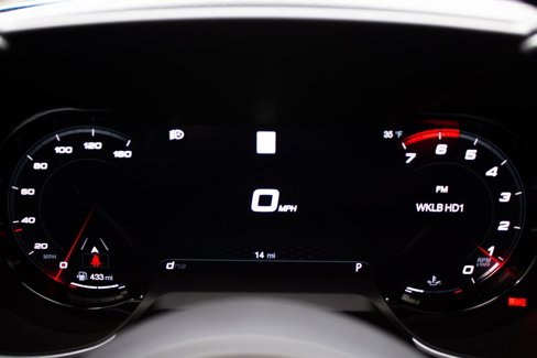 New 2025 Alfa Romeo Giulia AWD w/ Driving Assist Package image 15