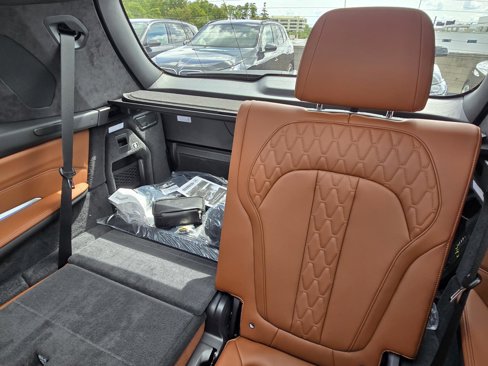 New 2026 BMW X7 xDrive40i w/ M Sport Package image 11