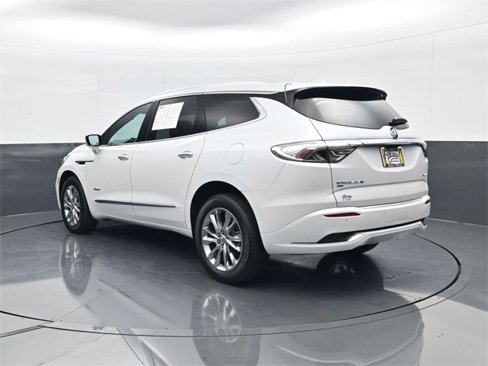 Used 2024 Buick Enclave Avenir w/ Avenir Technology Package image 7