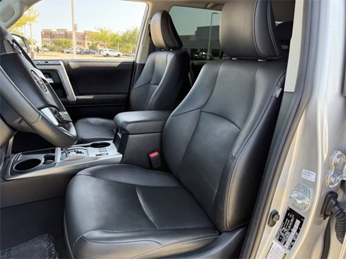 Used 2021 Toyota 4Runner Limited image 27