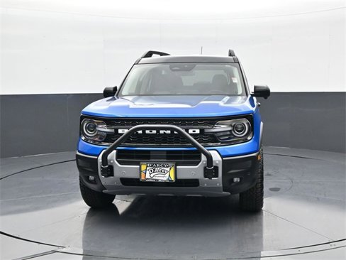 Used 2025 Ford Bronco Sport Badlands w/ Sasquatch Badlands Package image 2