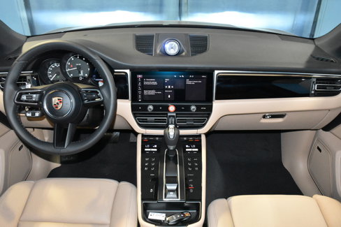 New 2026 Porsche Macan image 9