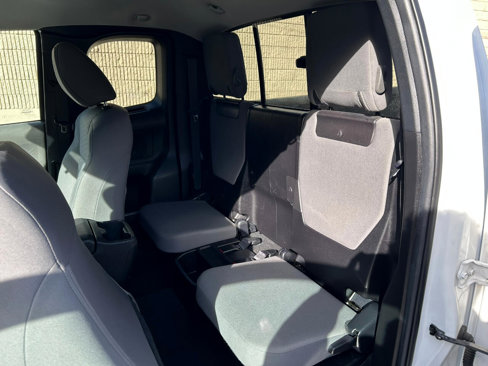 Used 2021 Toyota Tacoma SR w/ SX Package image 13