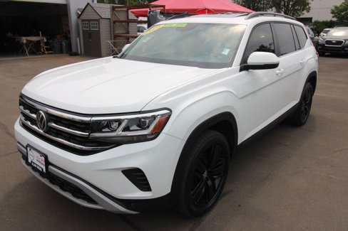 Used 2021 Volkswagen Atlas SE w/ Panoramic Sunroof Package image 1