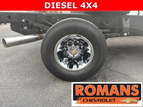 New 2025 Chevrolet Silverado 3500 LT w/ Convenience Package image 12