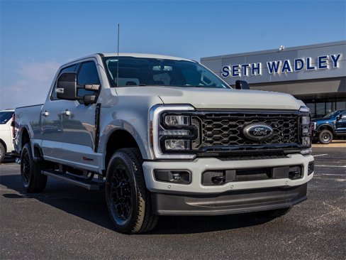 New 2026 Ford F250 Lariat w/ Black Appearance Package image 5