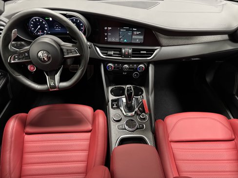 New 2024 Alfa Romeo Giulia Quadrifoglio image 17