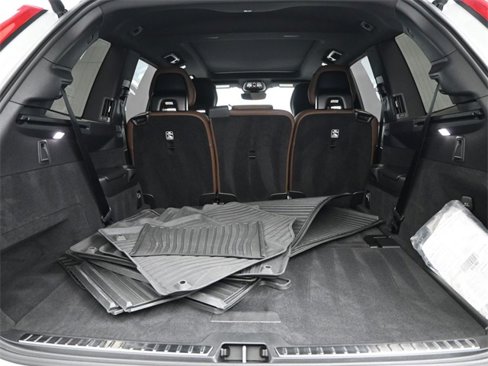 Used 2024 Volvo XC90 B6 Plus w/ Protection Package image 30