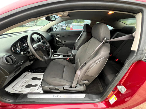 Used 2009 Pontiac G6 GT image 13