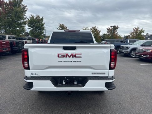 New 2026 GMC Sierra 1500 Elevation image 8
