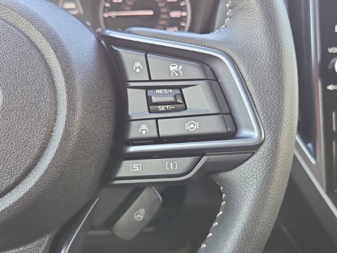 Certified 2025 Subaru Forester Limited image 22