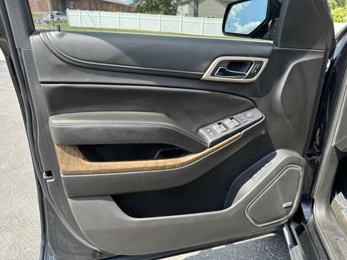 Used 2018 GMC Yukon Denali w/ Denali Ultimate Package image 19