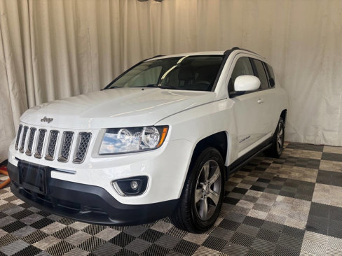Used 2017 Jeep Compass High Altitude image 2